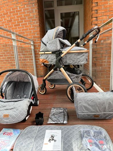 Brand New baby travel system 3 in 1