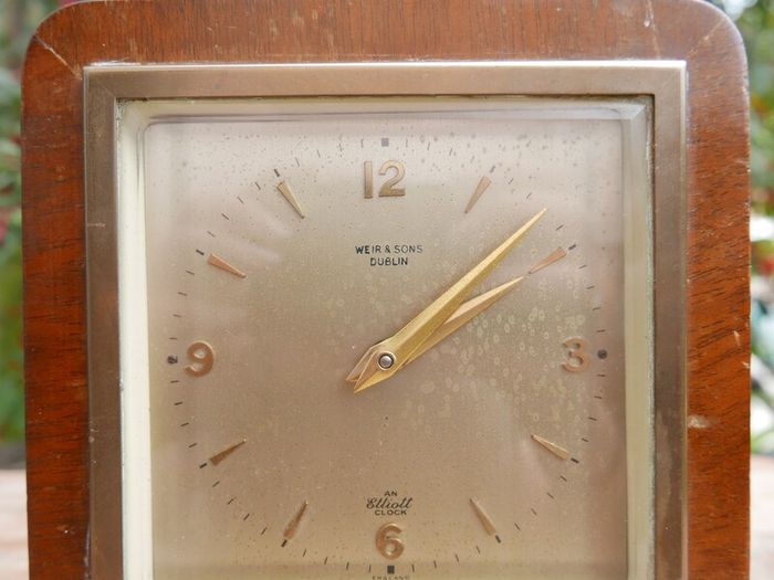Vintage Dublin Weir & Sons Elliott Clock Mantel Clock (in working order)