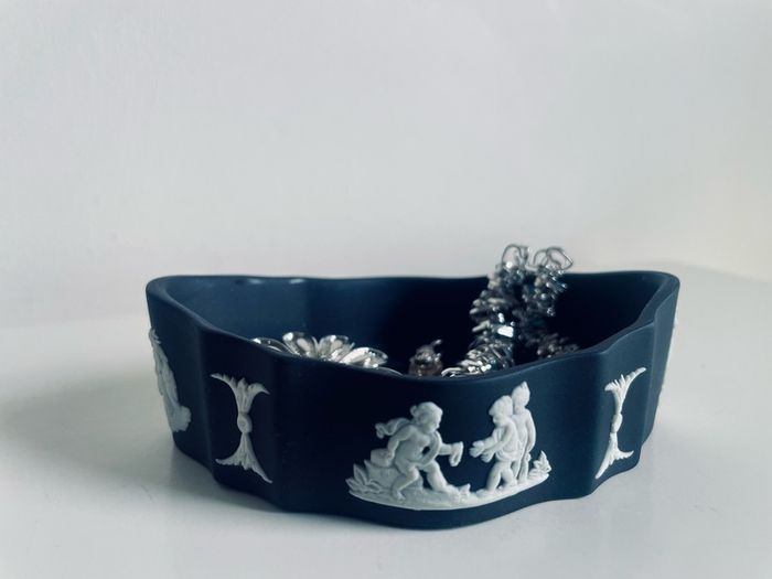 Wedgwood Black Jasperware Bowl Trinket Dish Cherub Relief Made in England
