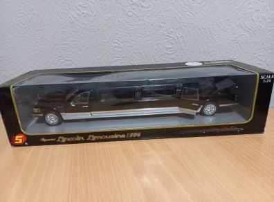 lincoln limousine 1996