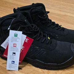 Mascot Trivor safety boots size 9. BRAND NEW WITH TAGS, BOXED