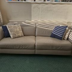 CROSS POSTED natuzzi leather suite 1 x recliner sofa 2 x arm chairs adjustable head rests