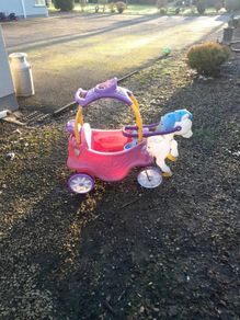 Little Tikes Horse & Princess Carriage