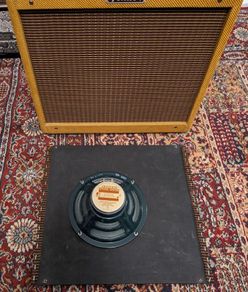 Tweed style grille and baffle