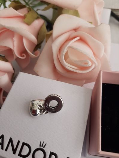 New genuine pandora mother in law  charm