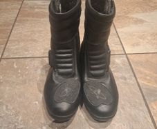 biker boots