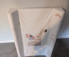 baby changing mat