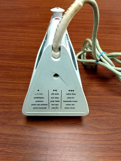 Steam iron