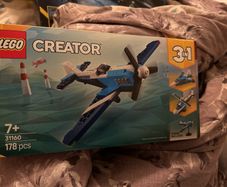 BNIB LEGO creator 3 in 1