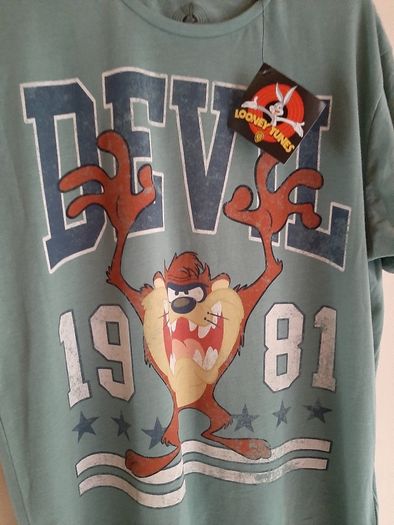 New TAZ tee shirt XL tag attached