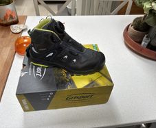 steel toe boots