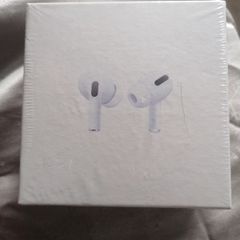 apple airpods