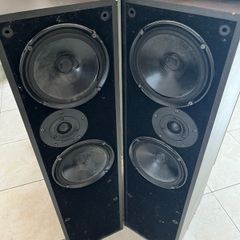Dali 104 Speakers