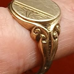 Vintage Gold Ring