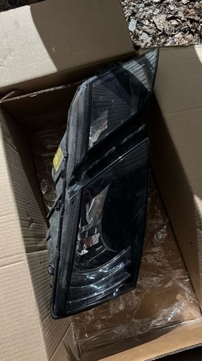 Skoda octavia Headlamp