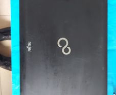 Fujitsu Lifebook AH512, Intel Core i3-2330M CPU 2.2GHz, 4GB Ram, 238GB HDD, Windows 10, Microsoft Edge, Chrome