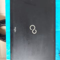 Fujitsu Lifebook AH512, Intel Core i3-2330M CPU 2.2GHz, 4GB Ram, 238GB HDD, Windows 10, Microsoft Edge, Chrome