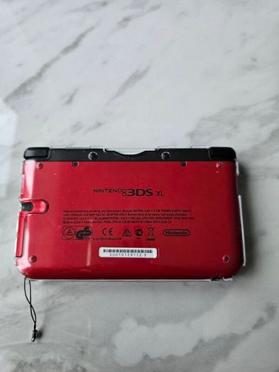 Nintendo 3ds xl Pokemon Y edition !!!