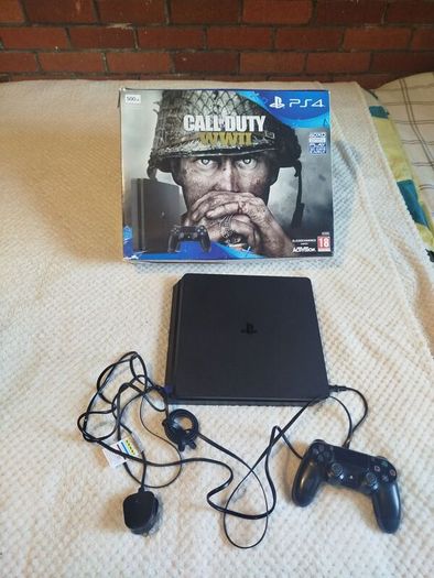 PlayStation 4 Slim 500GB Call of Duty