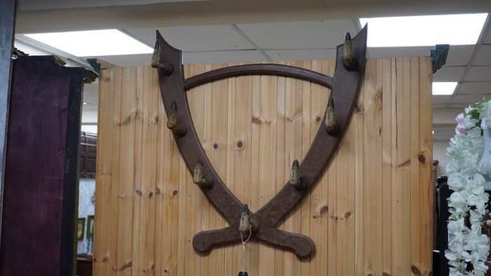 Vintage Deer Hoof Wall Coat Rack