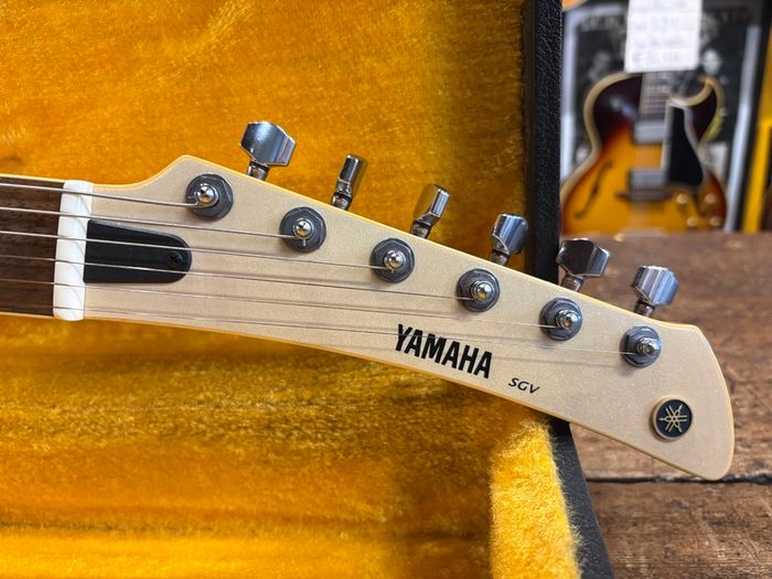 Yamaha SGV-800 Flying Samurai Pearl Snow White 2000