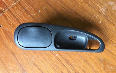 RH Rear Door Ashtray/Bezel (Alfa Romeo 156)
