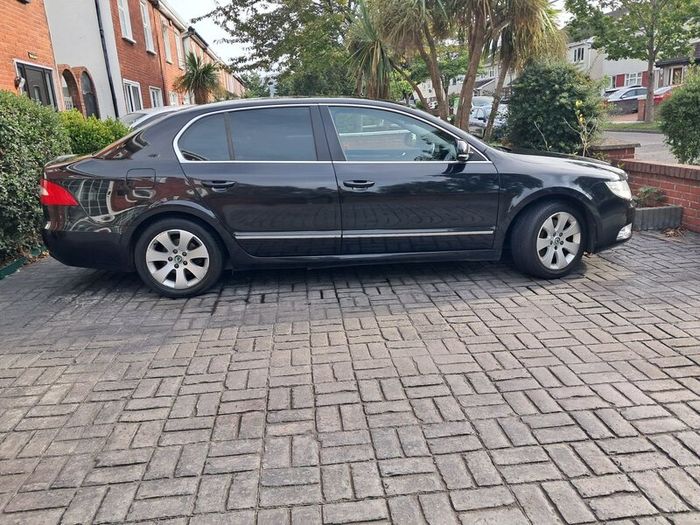 Skoda Superb 2013 1.6 greenline AMBGL NCT