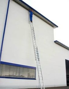 40 foot triple ladders