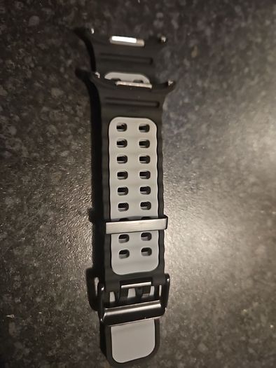 Samsung watch ultra strap