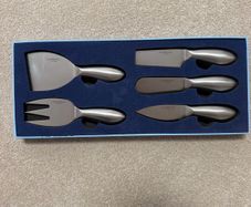 Newbridge Silverware 5-Piece Cheese Knife Set