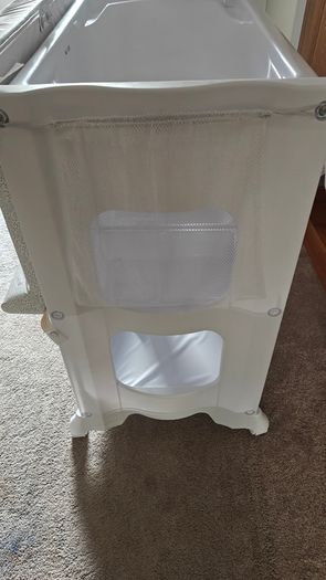 Babylo bath and baby changing table