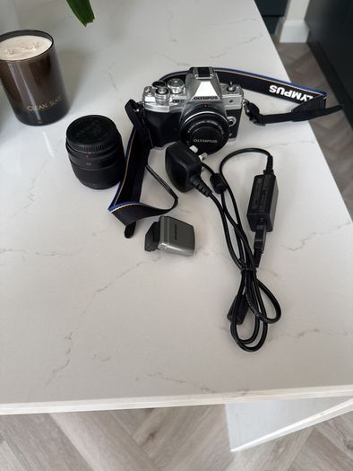 Olympus Om System E-M10 Mark IV Mirrorless Camera Body (Black)