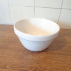 Vintage Mason Cash cream pudding bowl for Sale