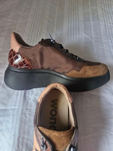 Wonders Womens Trainers size 5