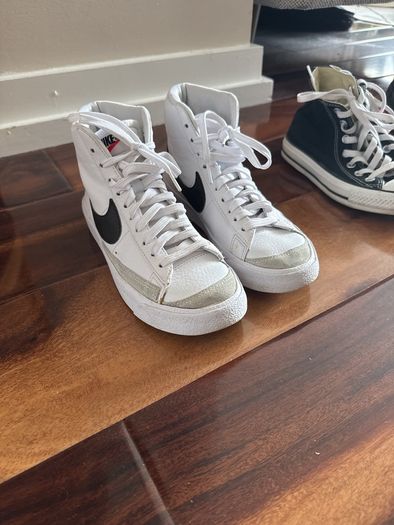 Women shoes