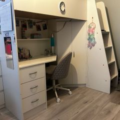 bulk bed