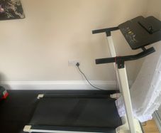 Compact threadmill with Bluetooth