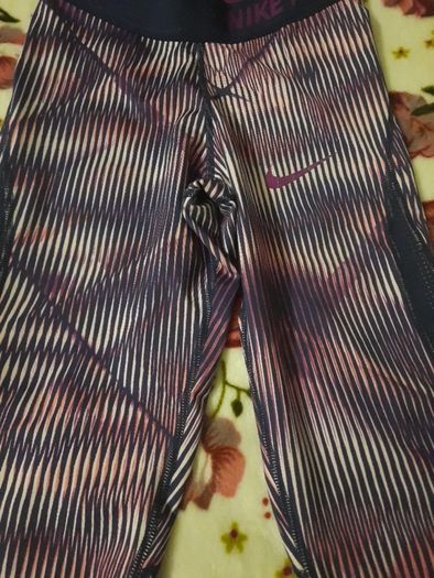 girls nike leggings
