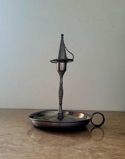 Vintage irish pewter chamberstick candleholder
