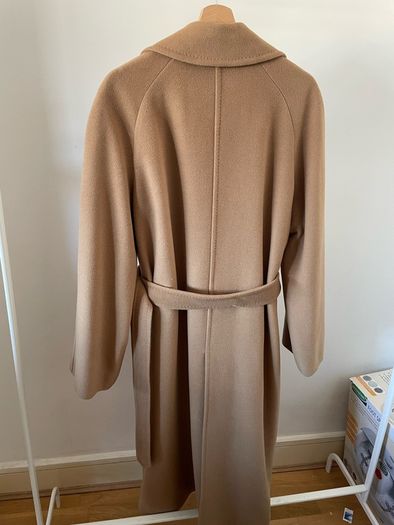 Burberry wool camel coat