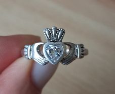 925 silver cladding ring with heart shaped stone size R