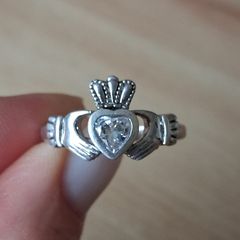 925 silver cladding ring with heart shaped stone size R