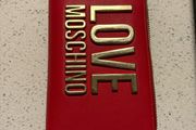 Love Moschino