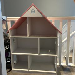 dolls house