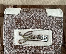 Guess brown woman wallet