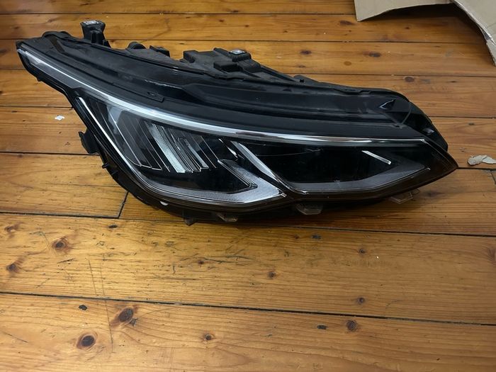 vw golf 2024 headlight