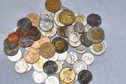 Canadian Coin Mixed Approx 70 Coins Canada Dollars Toonie
