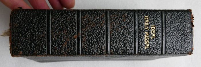 Vintage 1950s Irish Prayer Book - The Ideal Daily Missal - Bassi & Co, Dublin