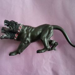 FIGURINE - Model - Cerberus - 3 Headed Dog
