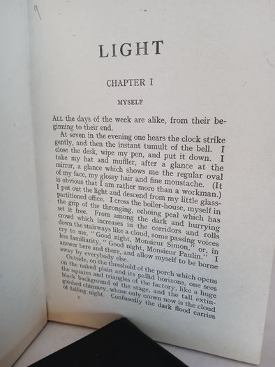 Light by Henri Barbusse. Translated from the French by Fitzwater Wray (HQ303)